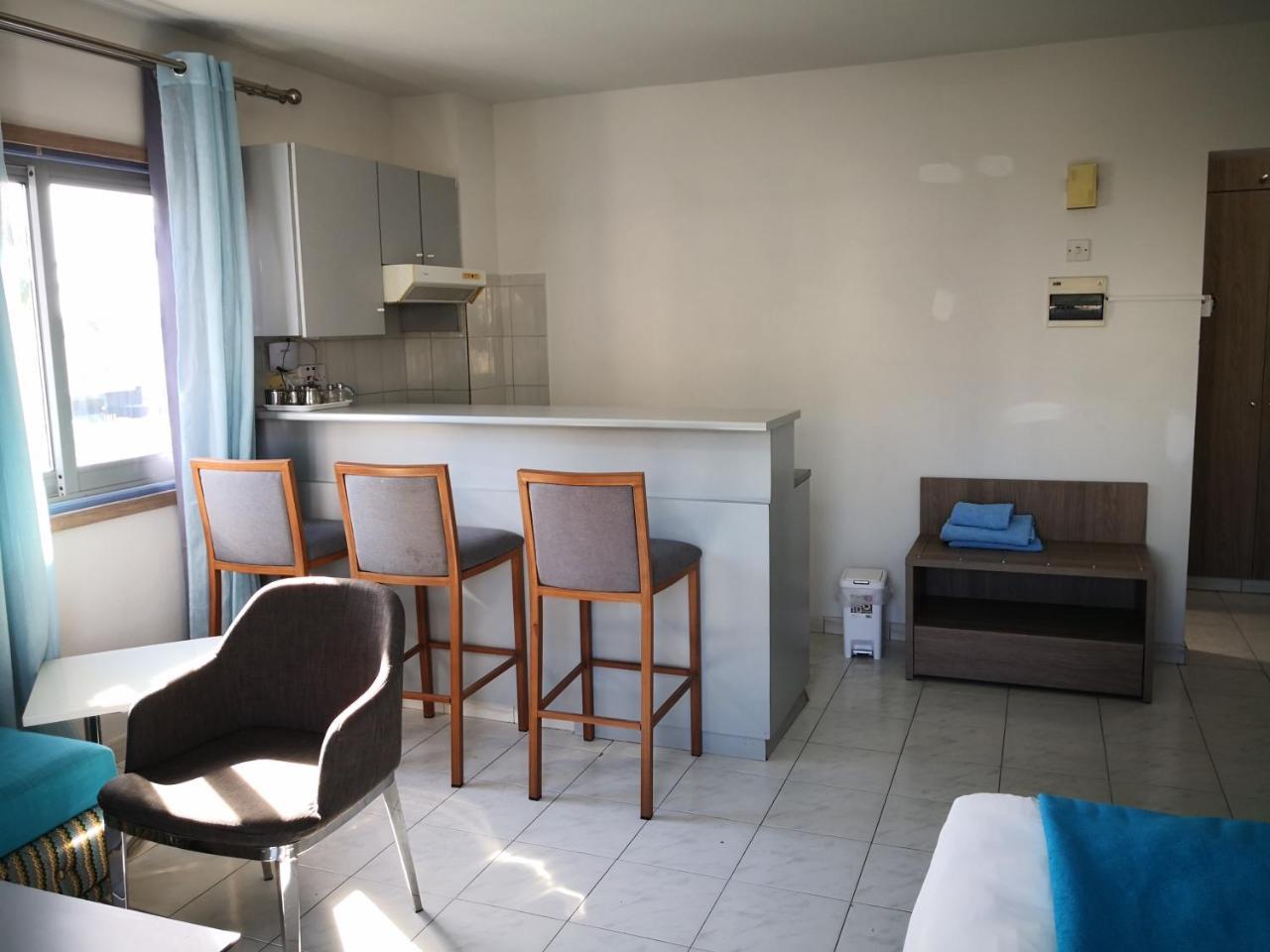 Lobelia Apartments Limasol Dış mekan fotoğraf