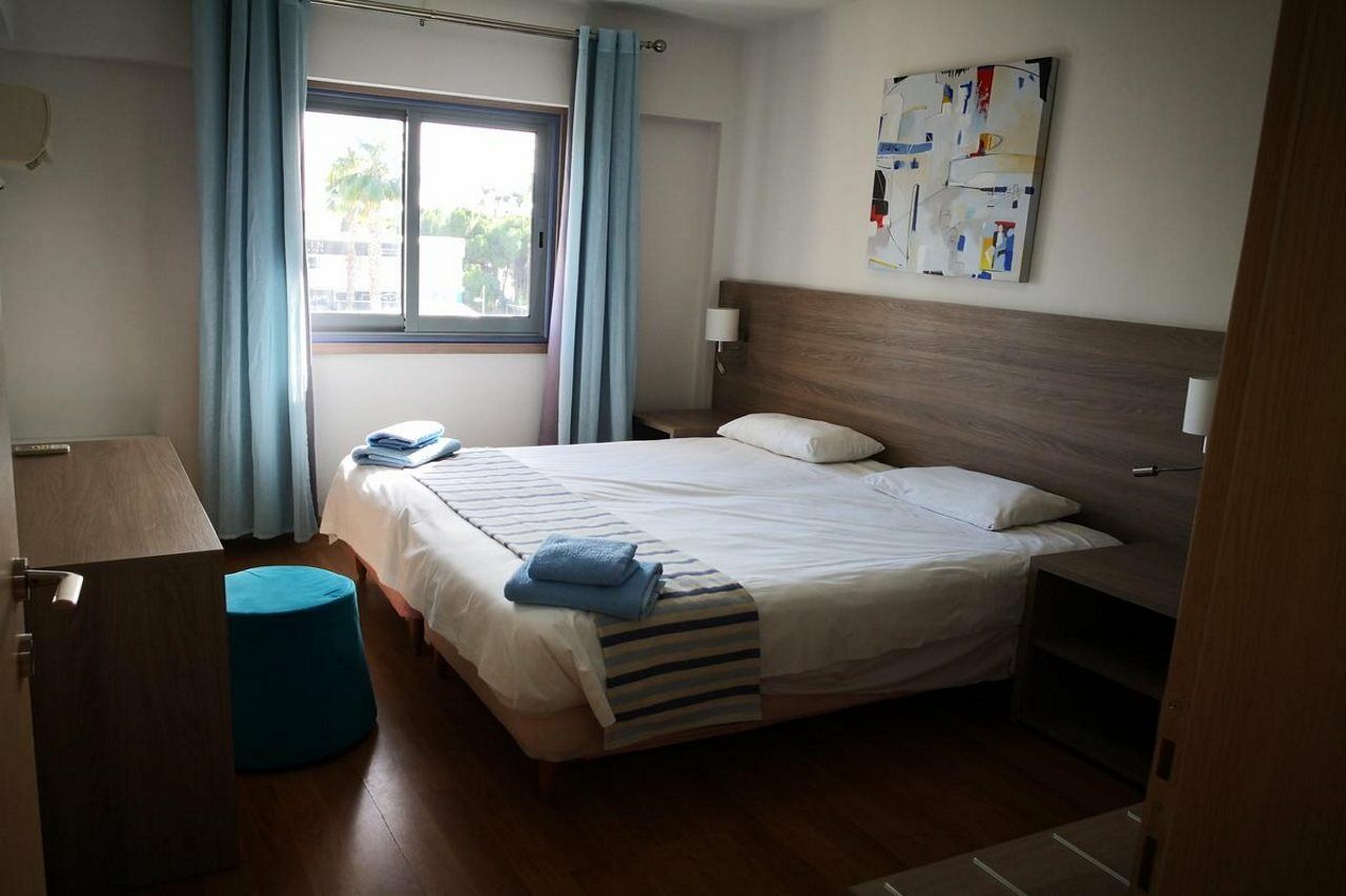Lobelia Apartments Limasol Dış mekan fotoğraf